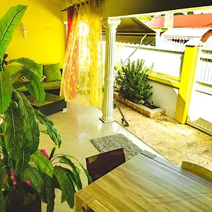  Auberge de jeunesse Butterfly